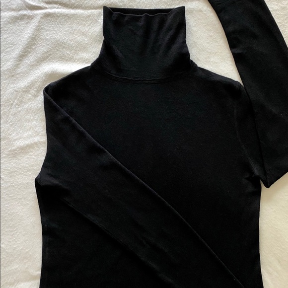 Marc Jacobs Cashmere Sweater - Picture 2 of 5